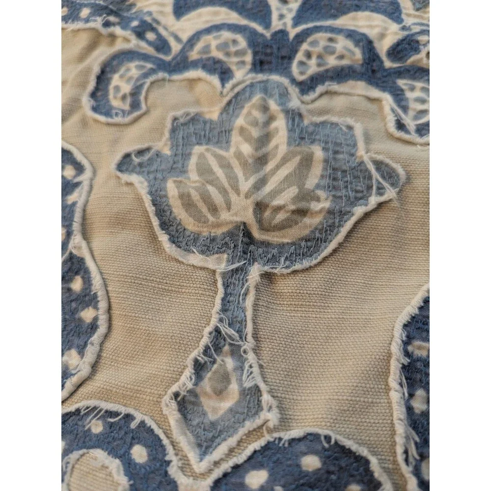 2 Pottery Barn Blue Beige Paisley Shams 24